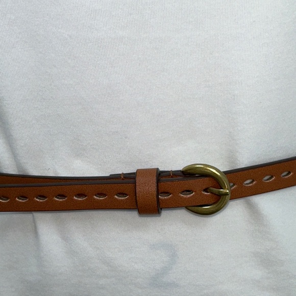 Dark Tan Women’s Skinny Belt - Picture 3 of 5